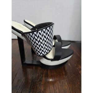 Shoe Republic Black White Cut Out Wedge Sandals sz 7